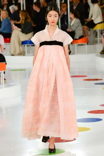 Look 95